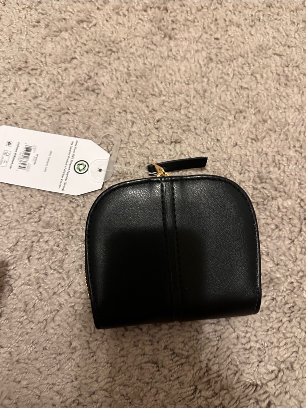 Classic Black faux Leather Zip Wallet - Womens